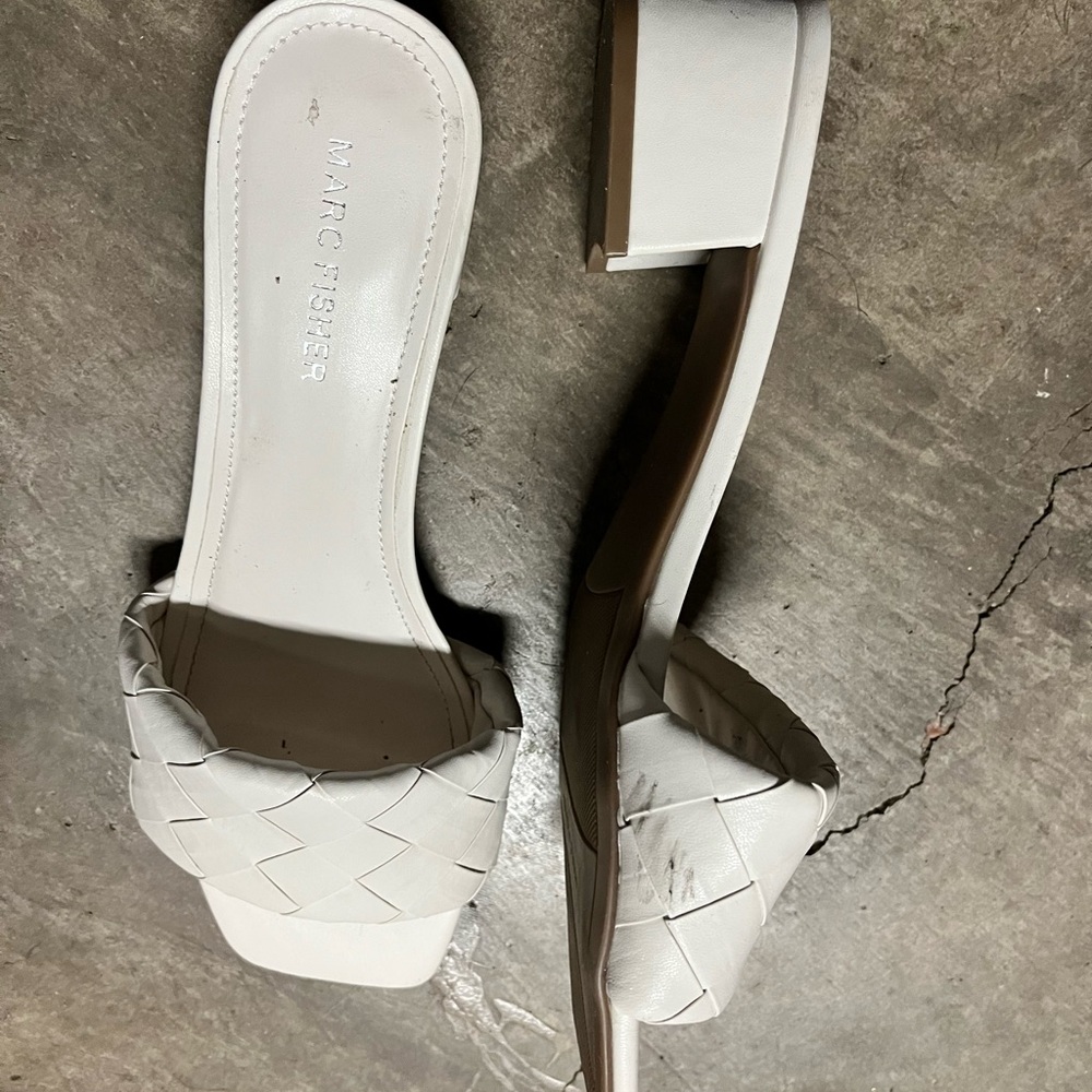 Marc Fisher white block heel slip on sandals